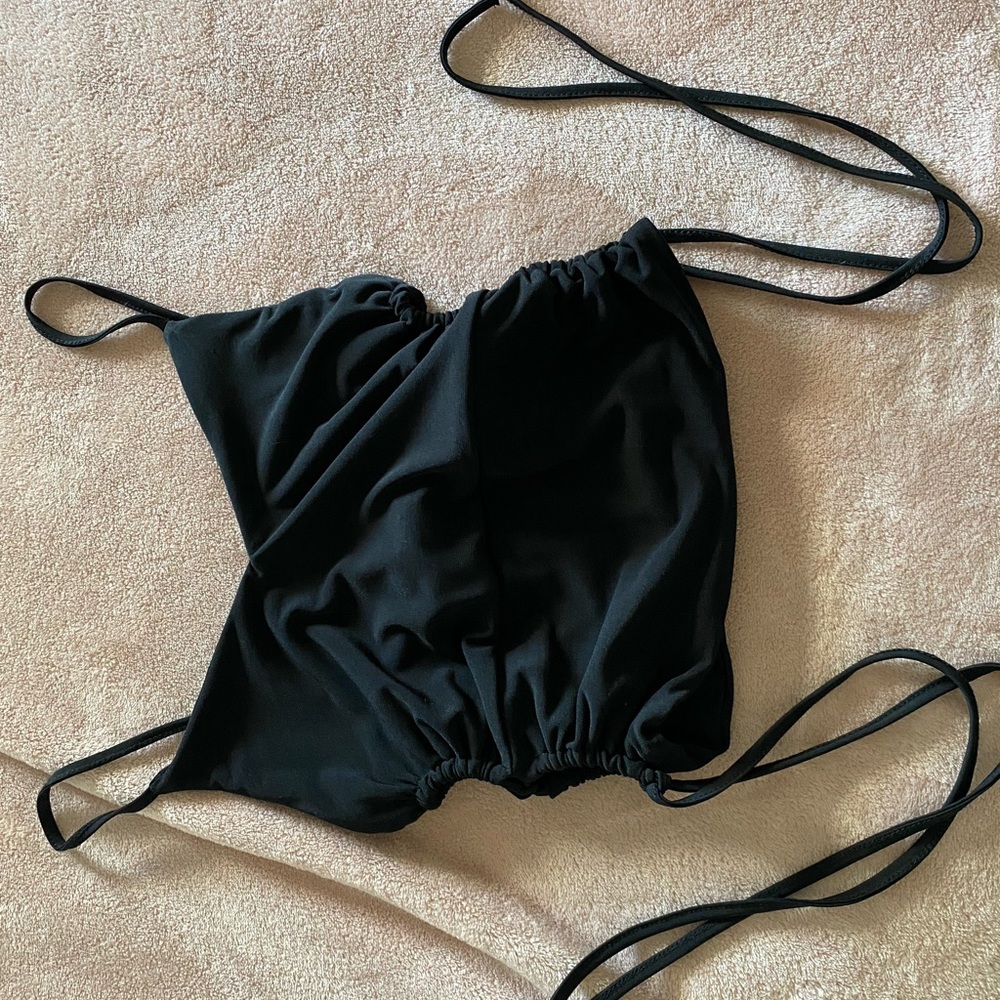 Zara Tight Black Crop Top